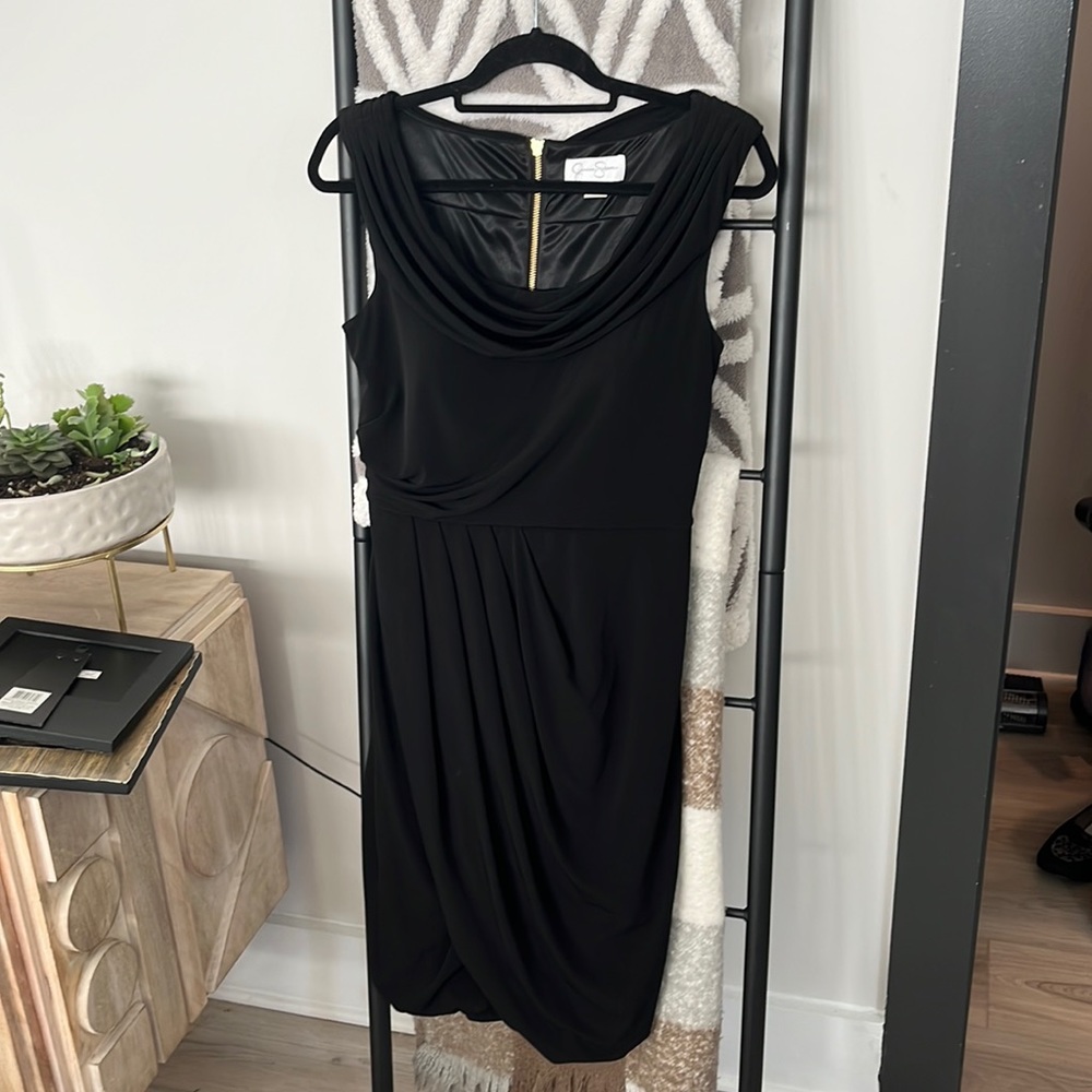 Jessica Simpson - Black Drapped Cocktail Dress - SZ: 8
